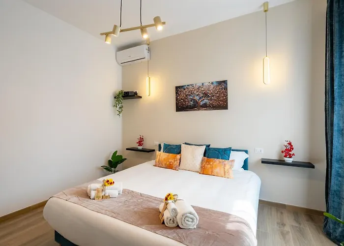 St Peter Luxury - Walk To Vatican, 4-6 Pax, A-c Rom